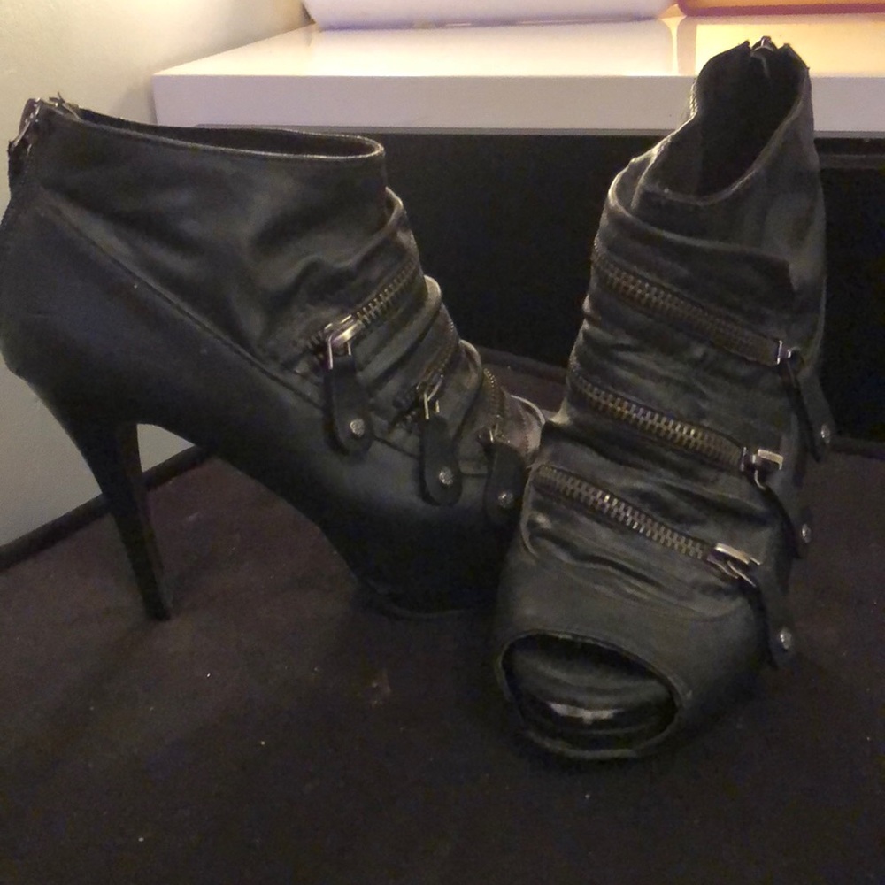 heels